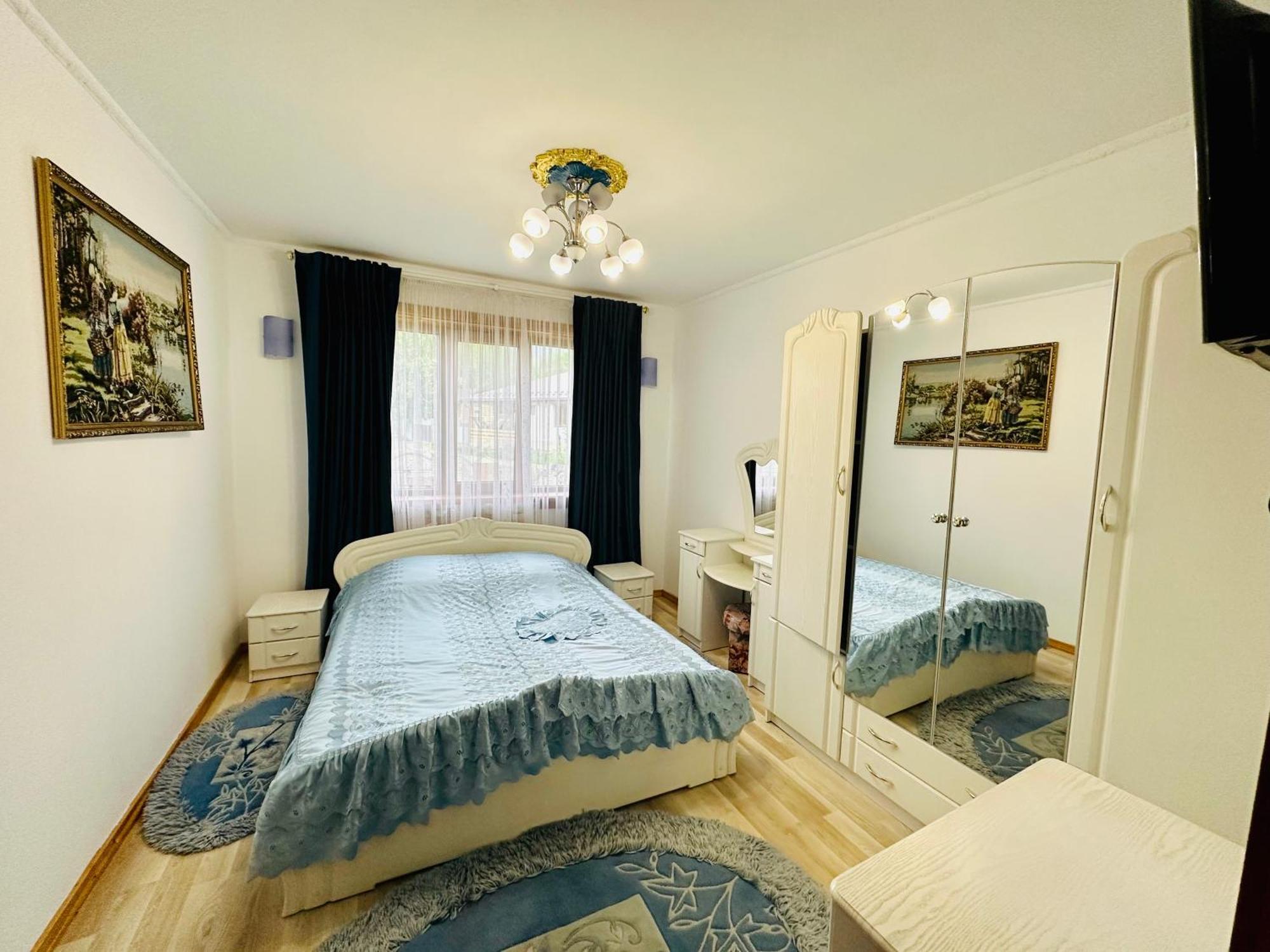 Maison d'hôtes Rodynnyi Zatyshok à Verkhovyna Extérieur photo