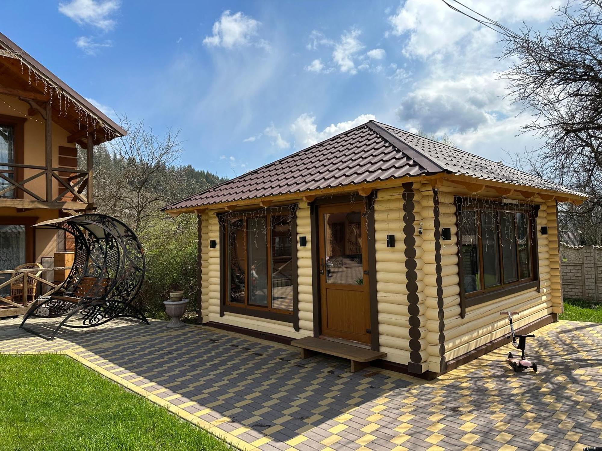 Maison d'hôtes Rodynnyi Zatyshok à Verkhovyna Extérieur photo